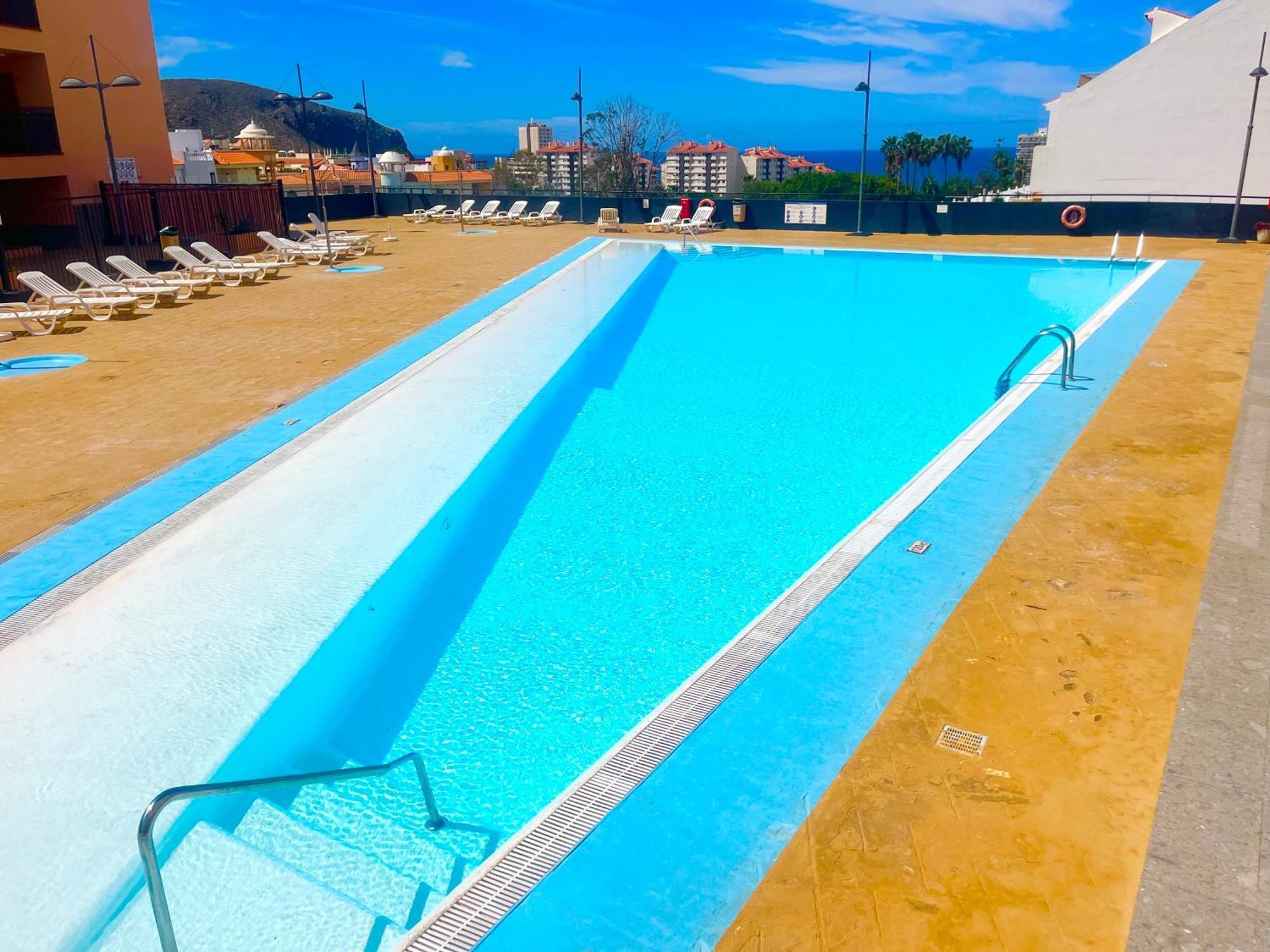 Los Seres - Relaxing Apartment With Pool ลอส กริสเตียนอส ภายนอก รูปภาพ